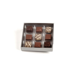 Boîte Basic argent avec...